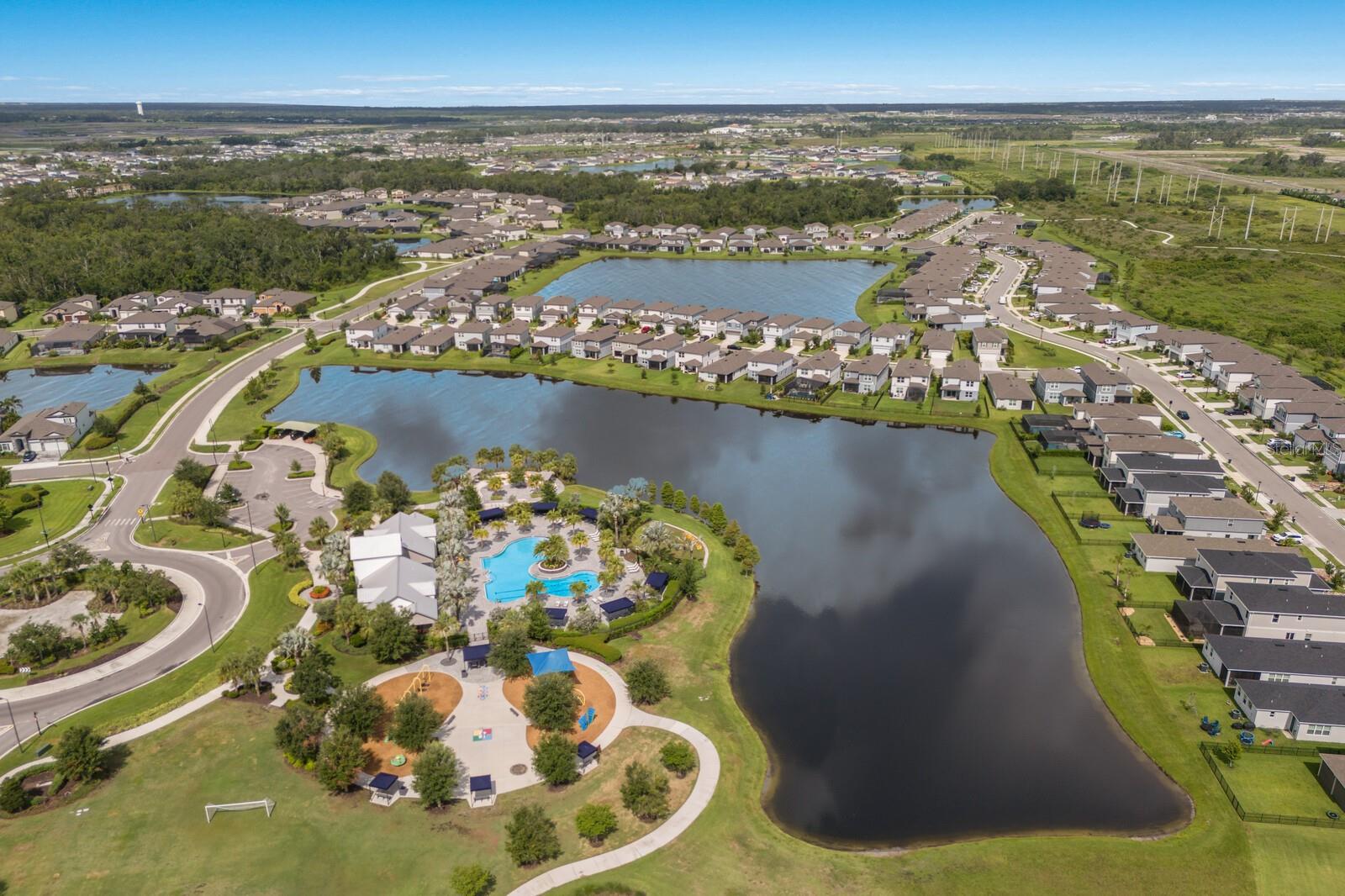 Image 65 of 72 For 8985 Royal River Circle