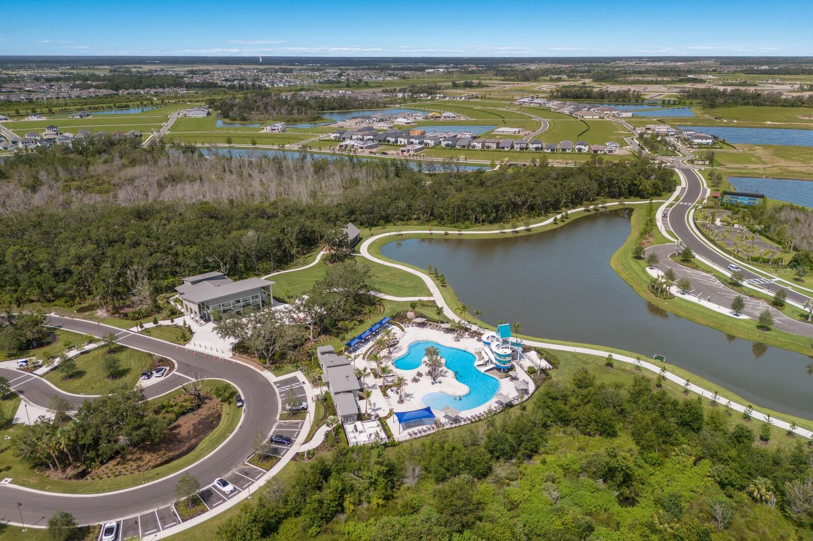 Image 71 of 72 For 8985 Royal River Circle