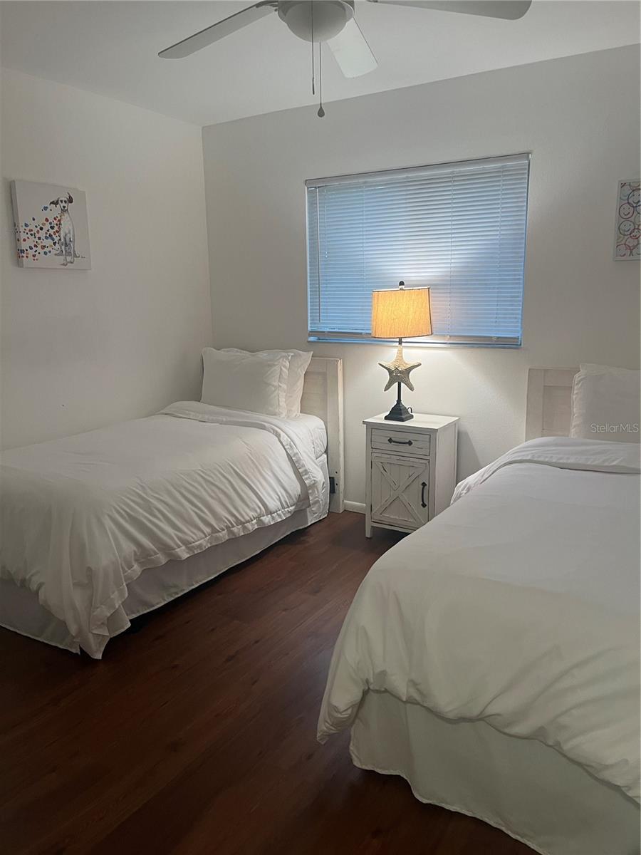 Image 18 of 25 For 631 Jefferson Avenue 631