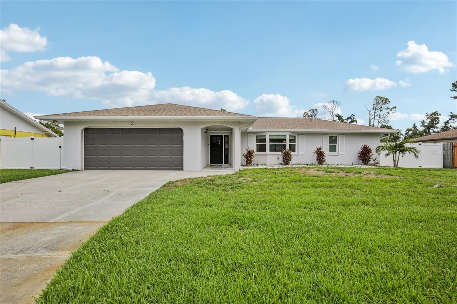 Details for 4344 Bent Tree Boulevard, SARASOTA, FL 34241