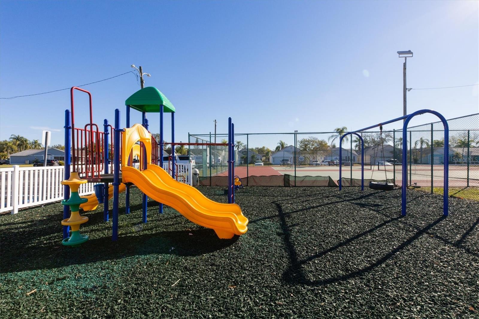 Image 32 of 35 For 4017 38th Street W