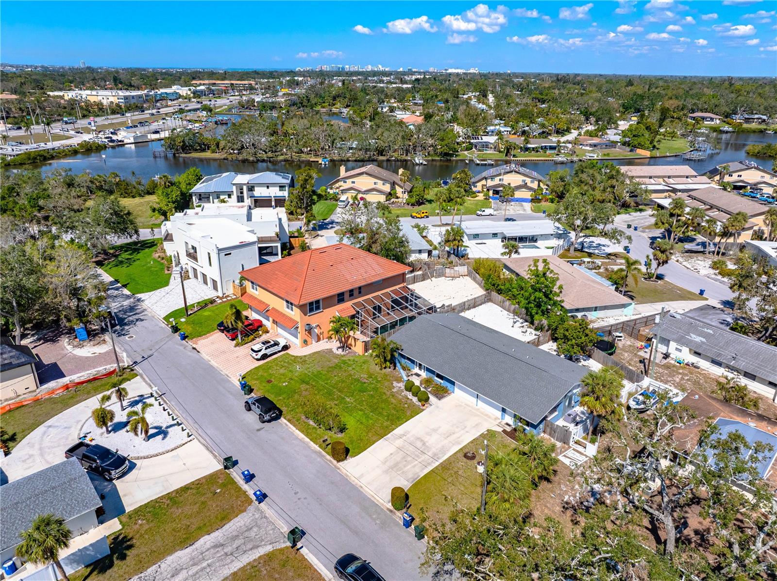 Image 11 of 40 For 2119-2125 Montclair Drive 2119 & 212
