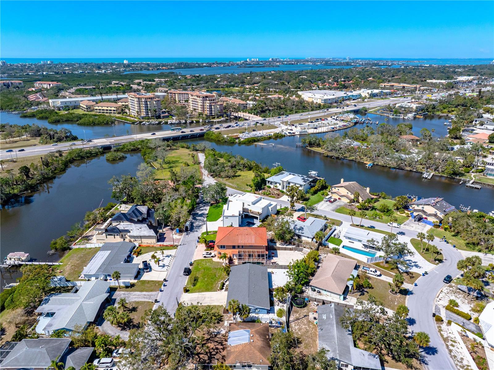 Image 15 of 40 For 2119-2125 Montclair Drive 2119 & 212