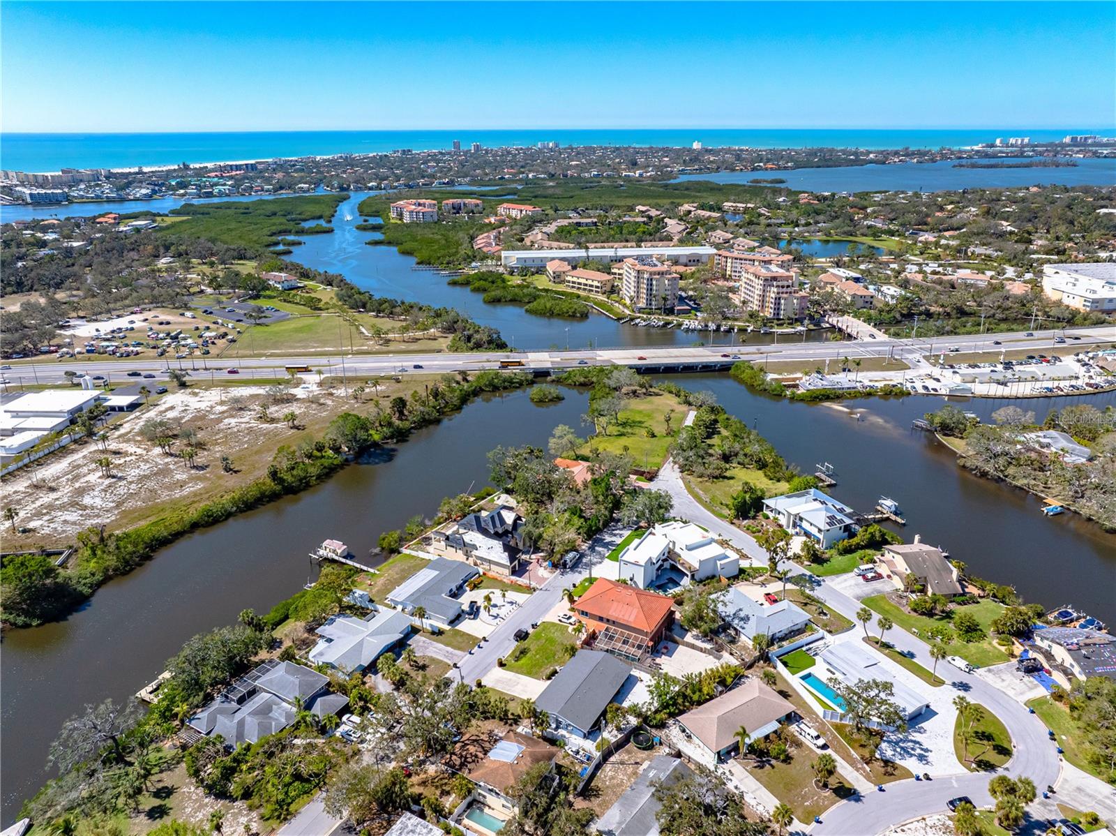 Image 18 of 40 For 2119-2125 Montclair Drive 2119 & 212