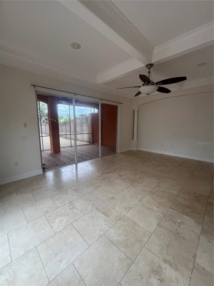 Image 25 of 40 For 2119-2125 Montclair Drive 2119 & 212