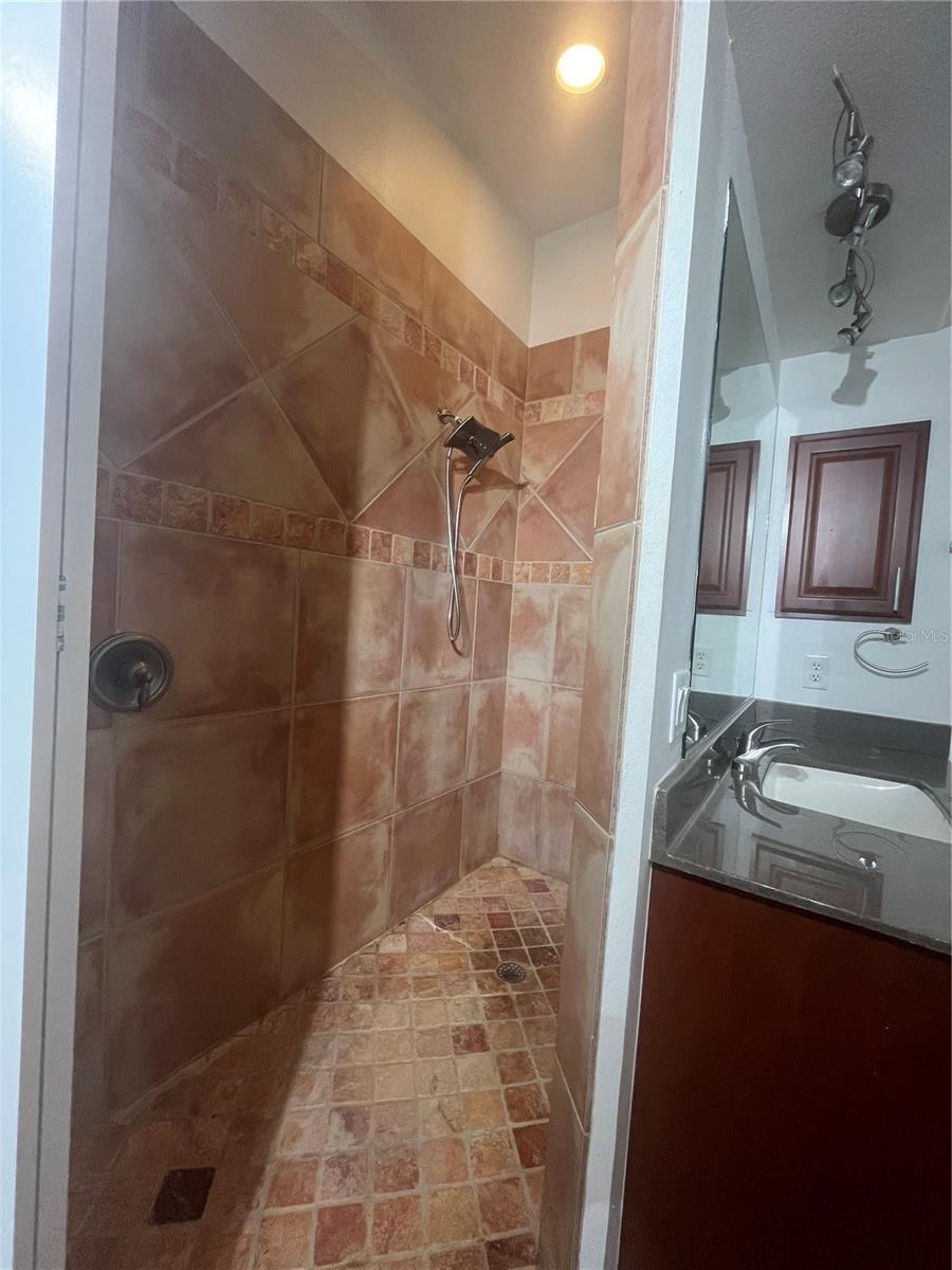 Image 33 of 40 For 2119-2125 Montclair Drive 2119 & 212