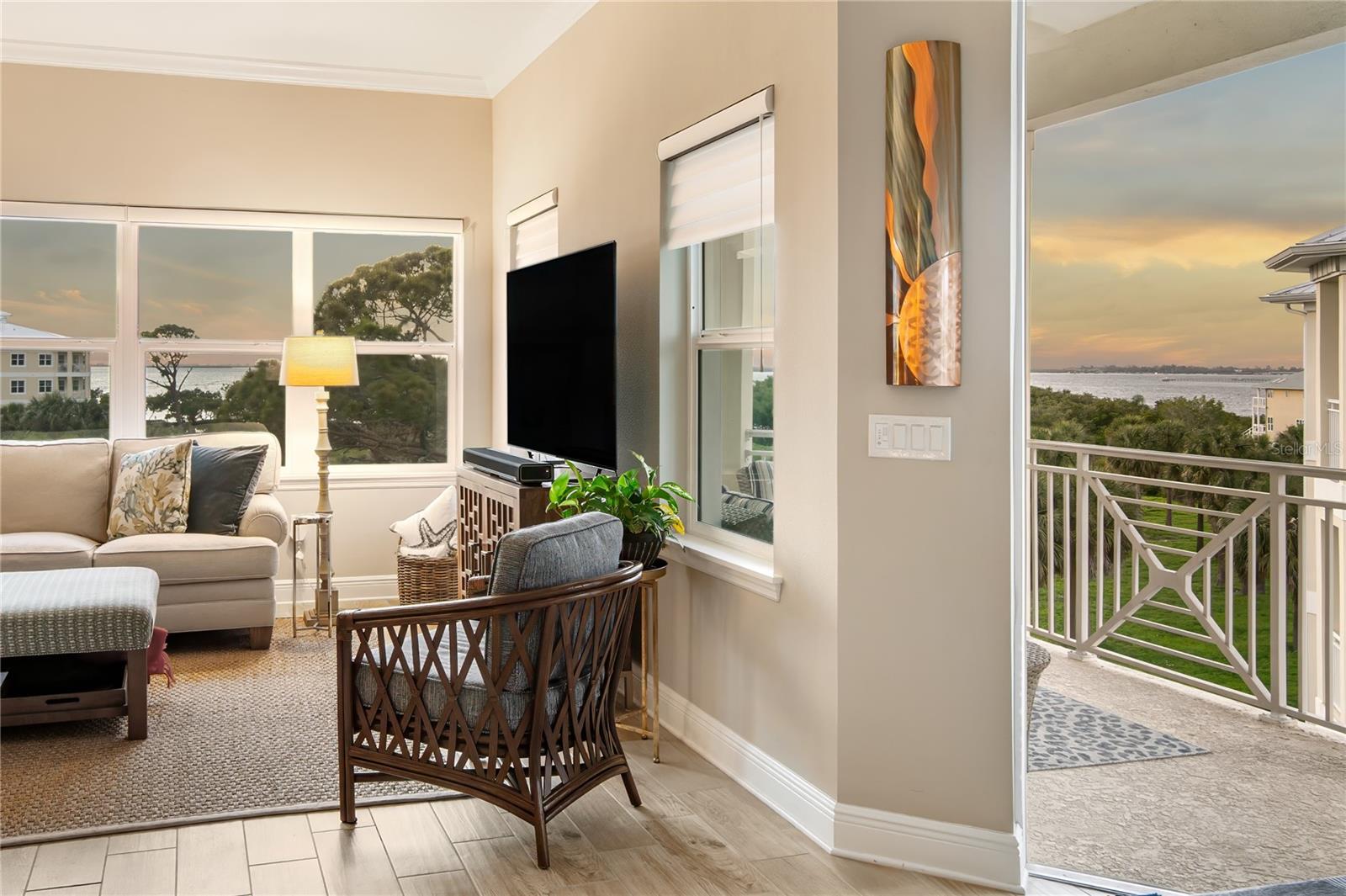 Image 11 of 54 For 7840 34th Ave W 303
