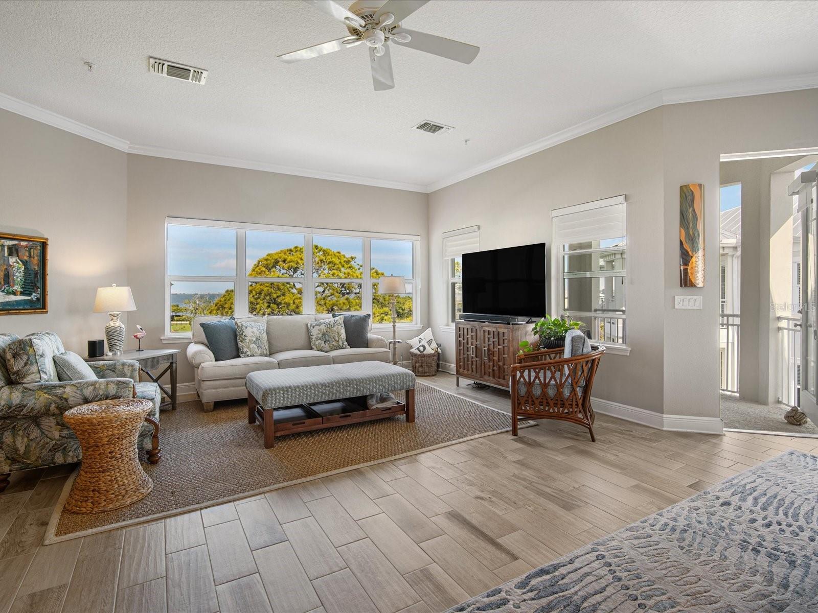 Image 8 of 54 For 7840 34th Ave W 303