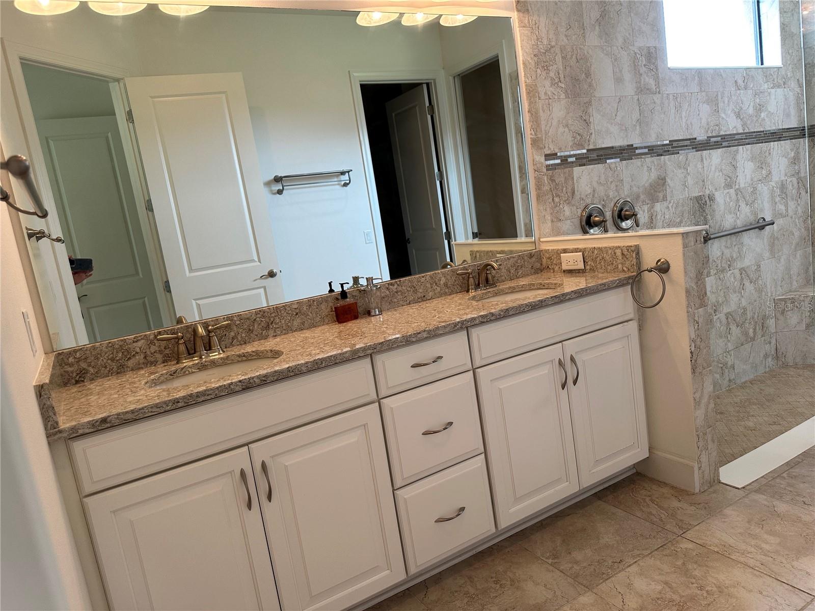 Image 13 of 27 For 4093 Cascina Way
