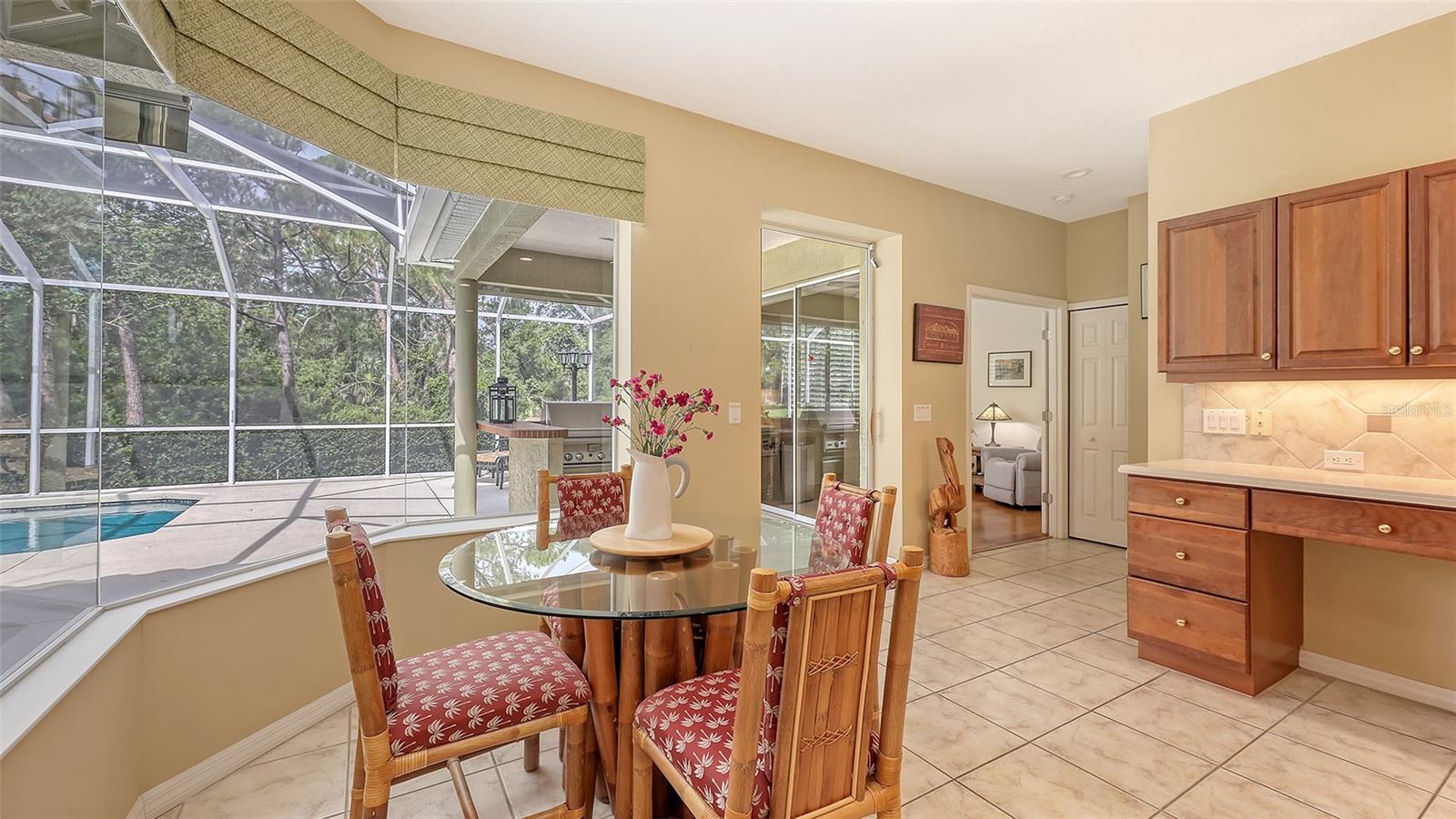 Image 18 of 71 For 7012 Treymore Court
