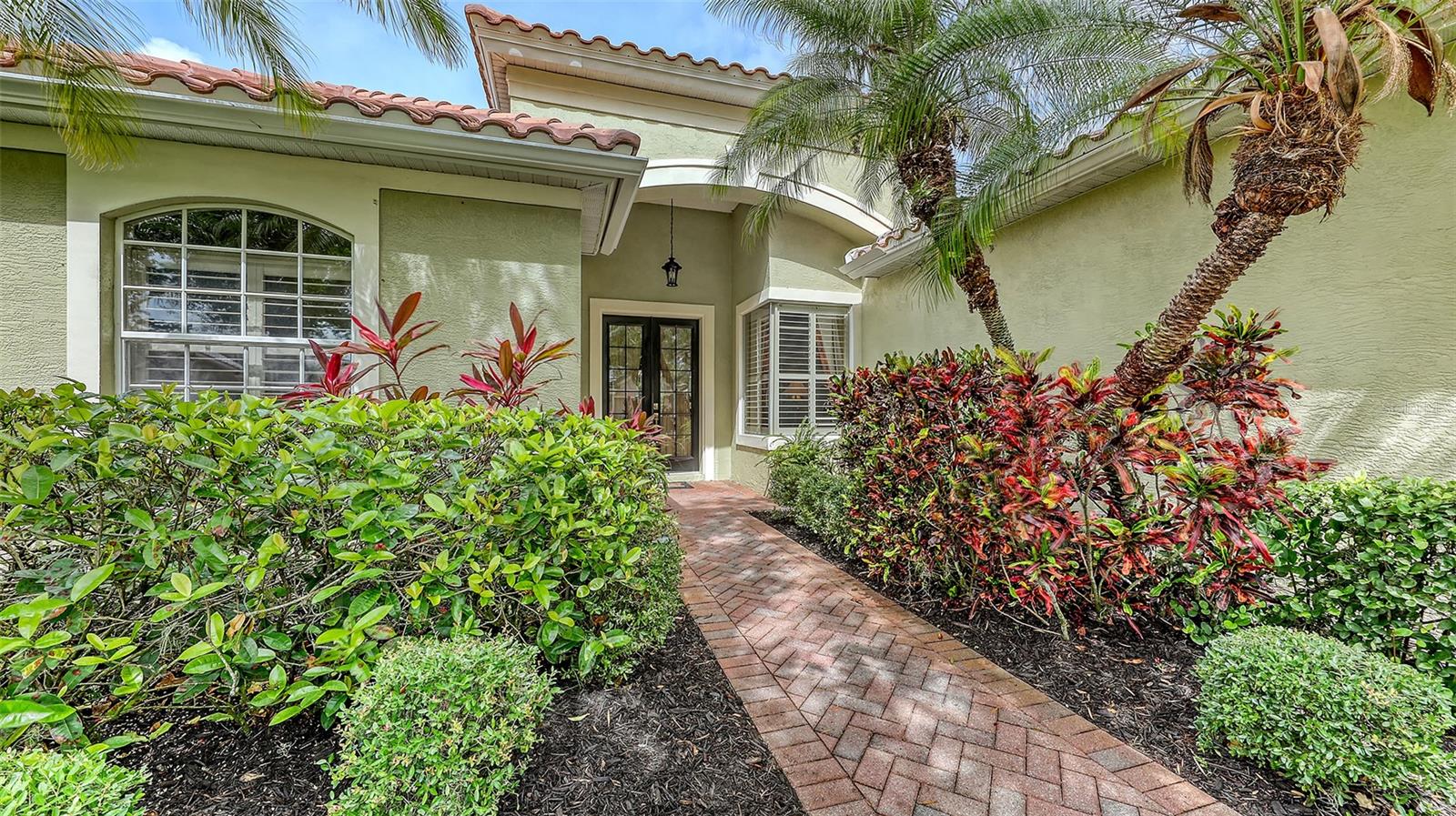 Image 3 of 71 For 7012 Treymore Court