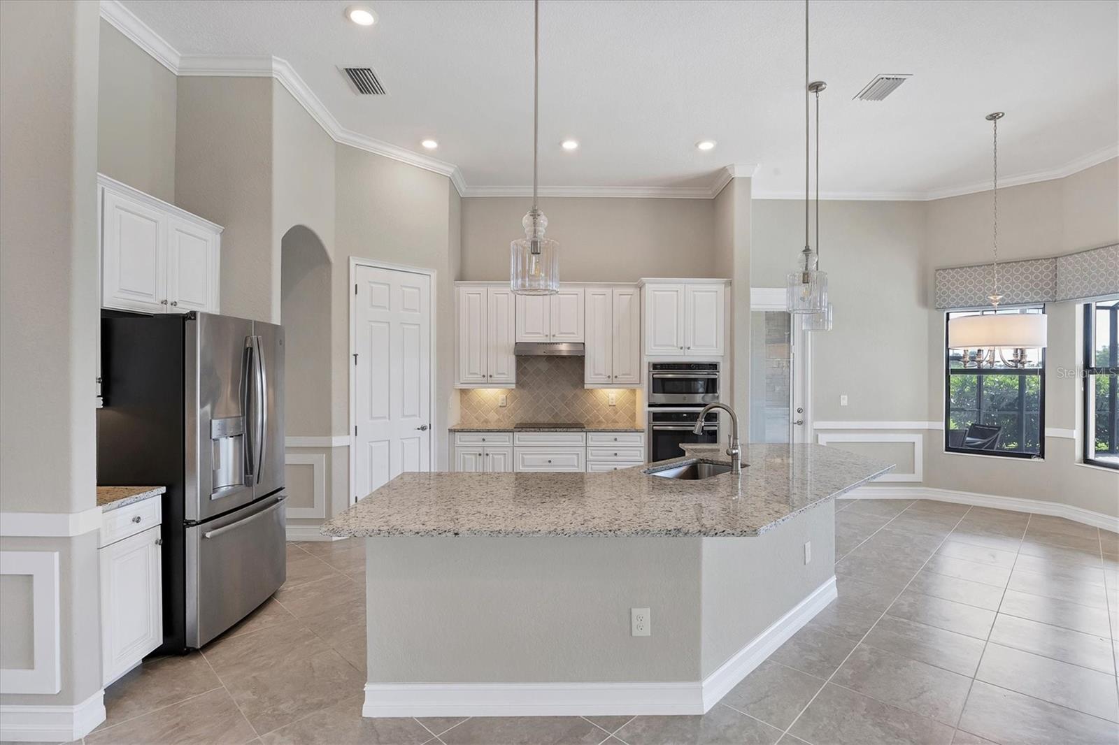 Image 8 of 54 For 25261 Spartina Drive