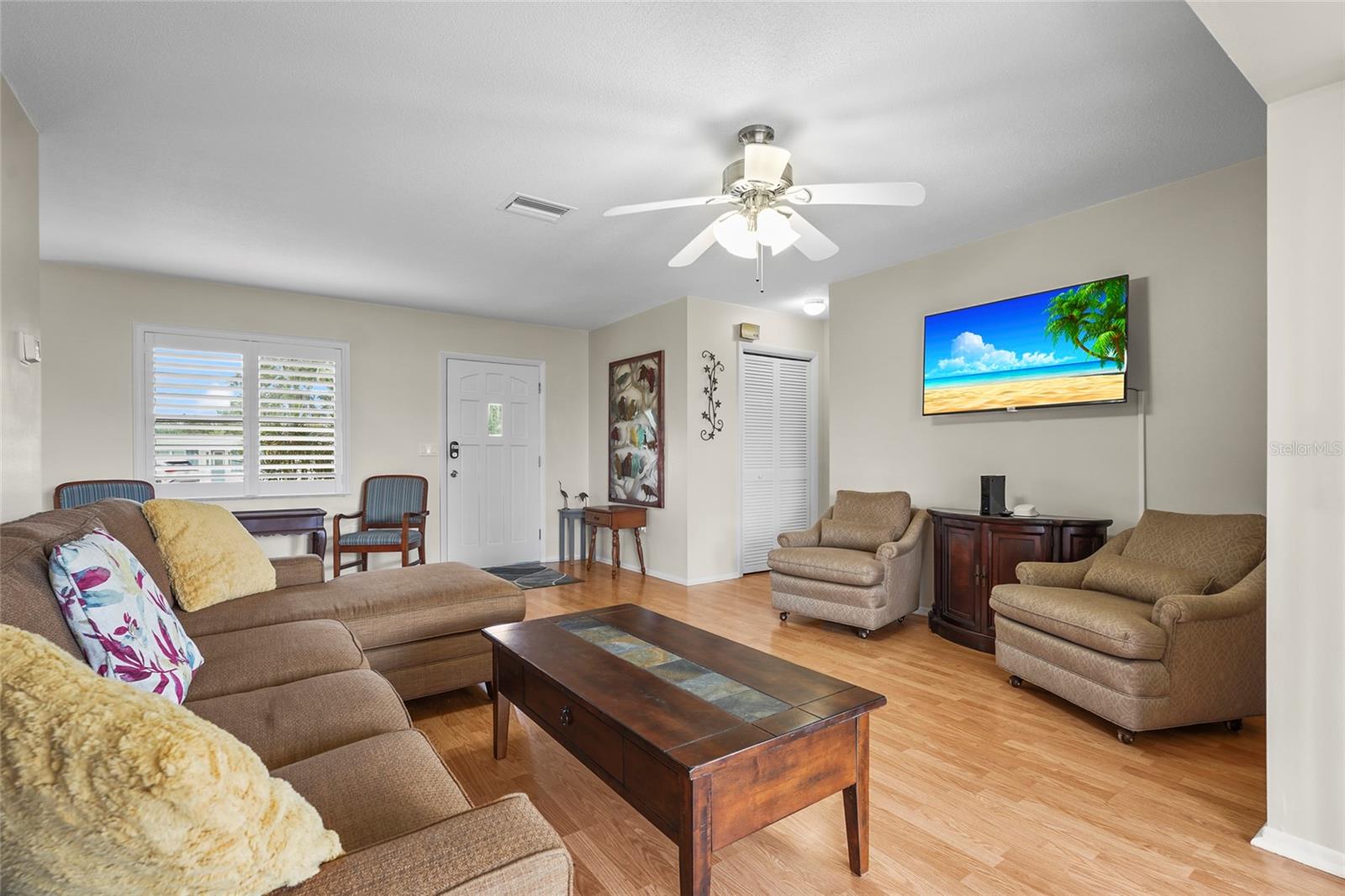 Image 13 of 38 For 409 Archibald Avenue