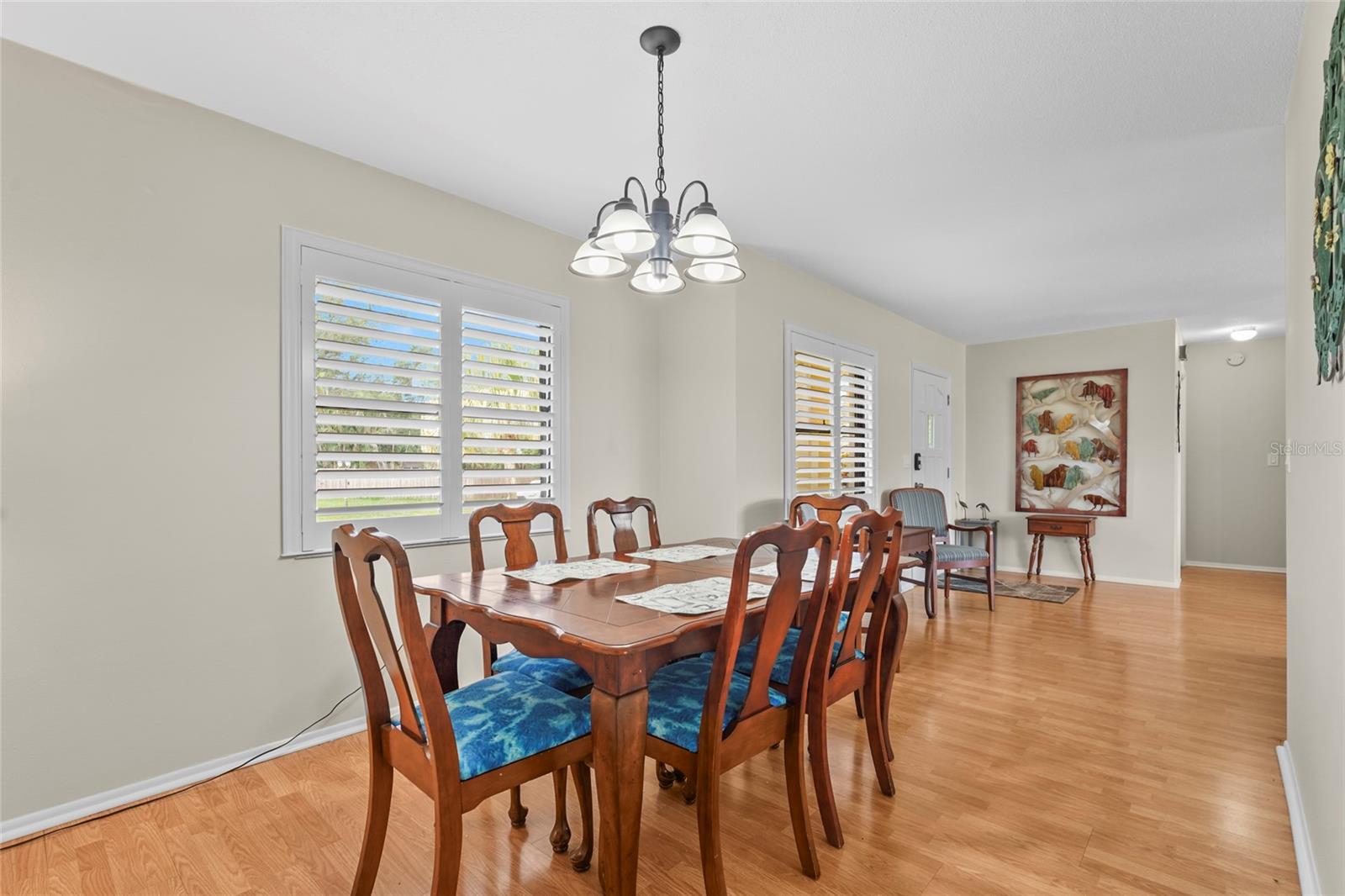 Image 15 of 38 For 409 Archibald Avenue