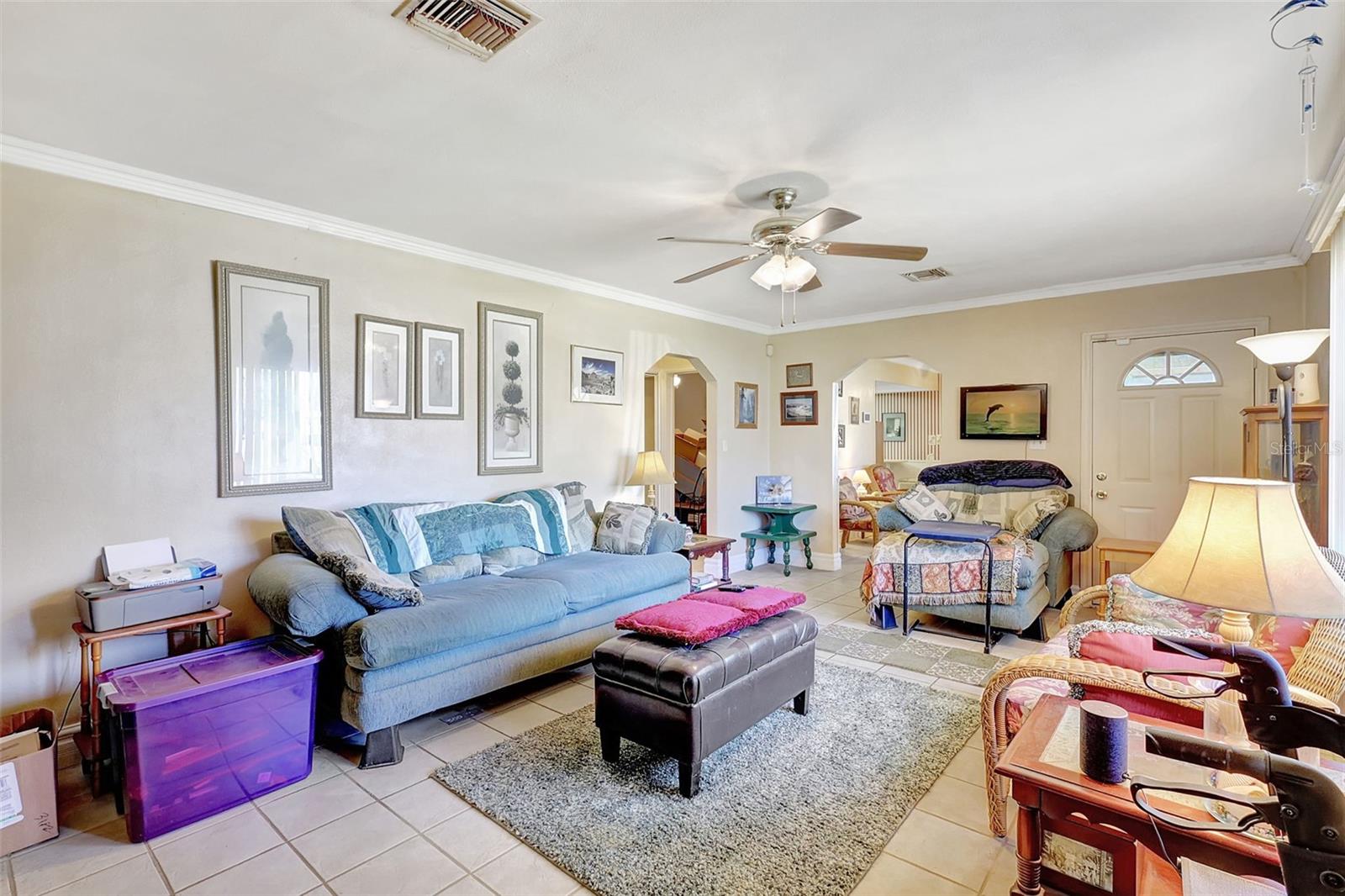 Image 21 of 32 For 2622 11th Avenue W