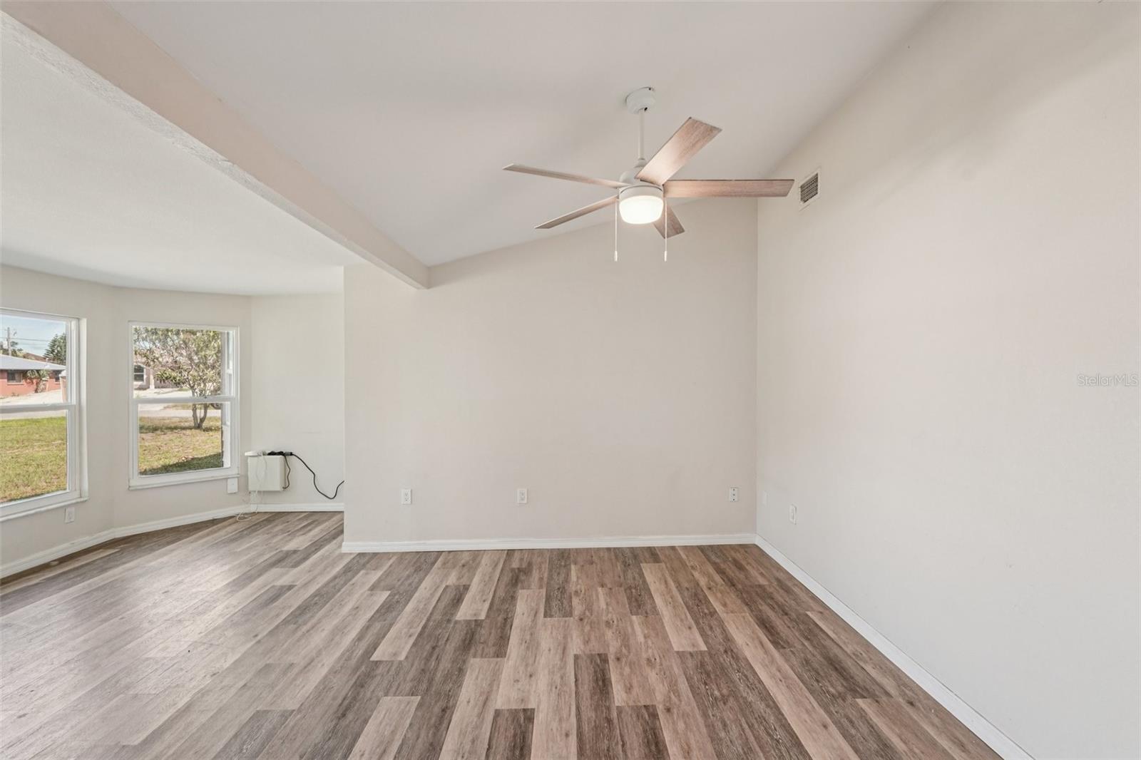 Image 11 of 38 For 4330 Alligator Drive