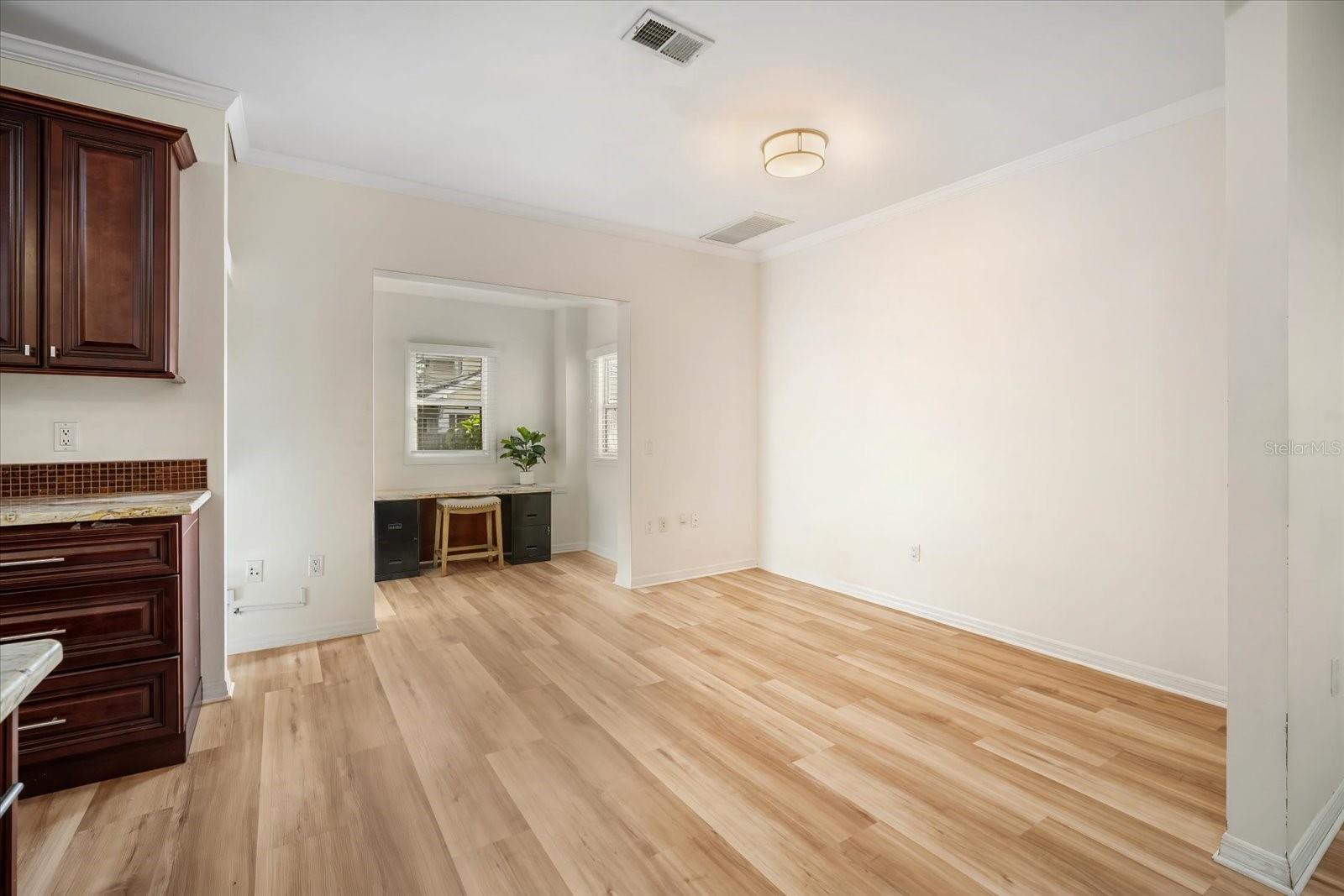 Image 12 of 38 For 520 27th Street W
