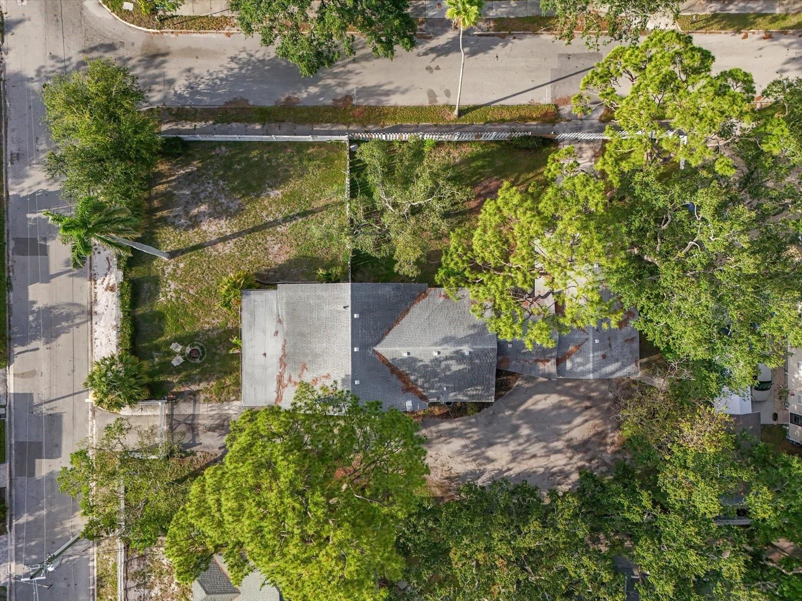 Image 32 of 38 For 520 27th Street W