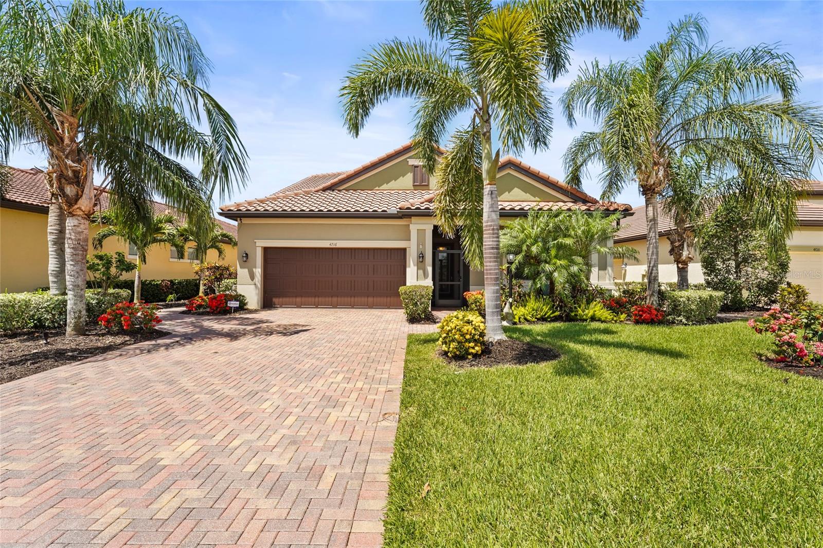 Details for 4716 Royal Dornoch Circle, LAKEWOOD RANCH, FL 34211