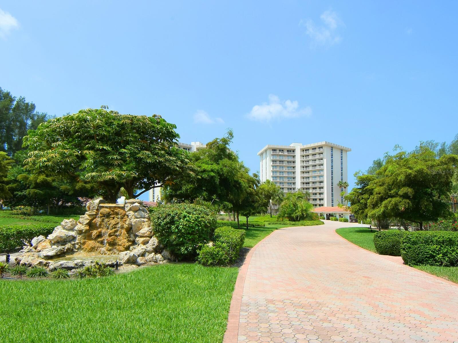 Image 25 of 63 For 2295 Gulf Of Mexico Drive 64s