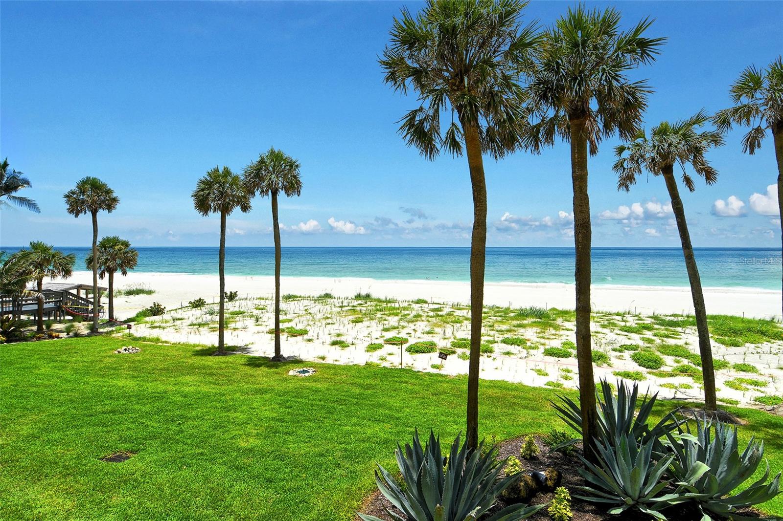 Image 15 of 68 For 4325 Gulf Of Mexico Drive 204