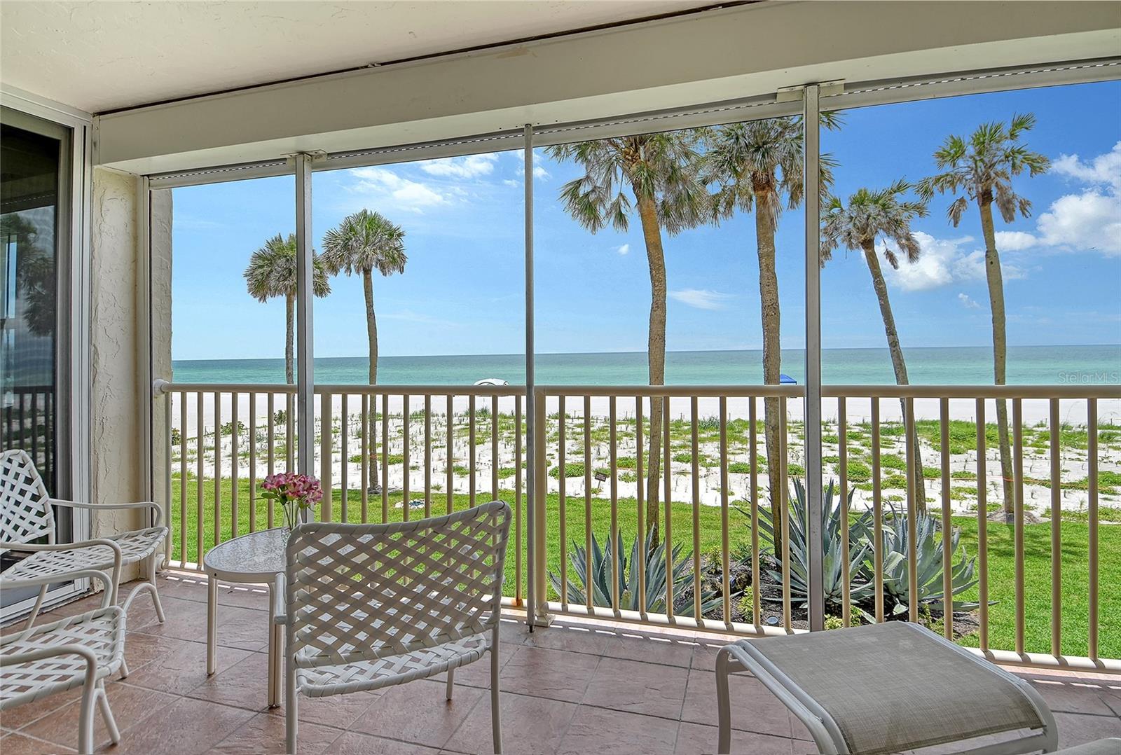 Image 3 of 68 For 4325 Gulf Of Mexico Drive 204