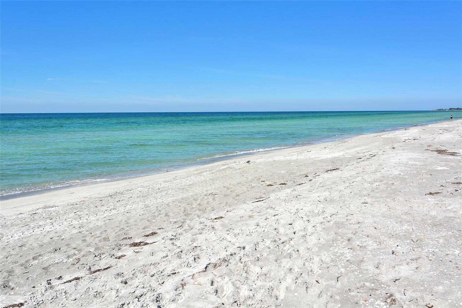 Image 45 of 68 For 4325 Gulf Of Mexico Drive 204