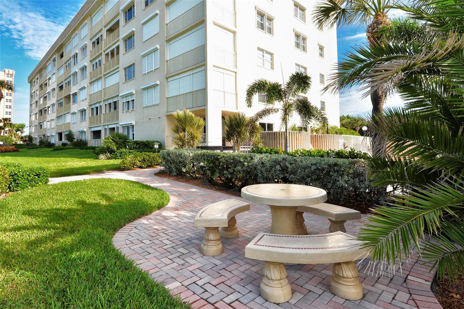 Image 47 of 68 For 4325 Gulf Of Mexico Drive 204