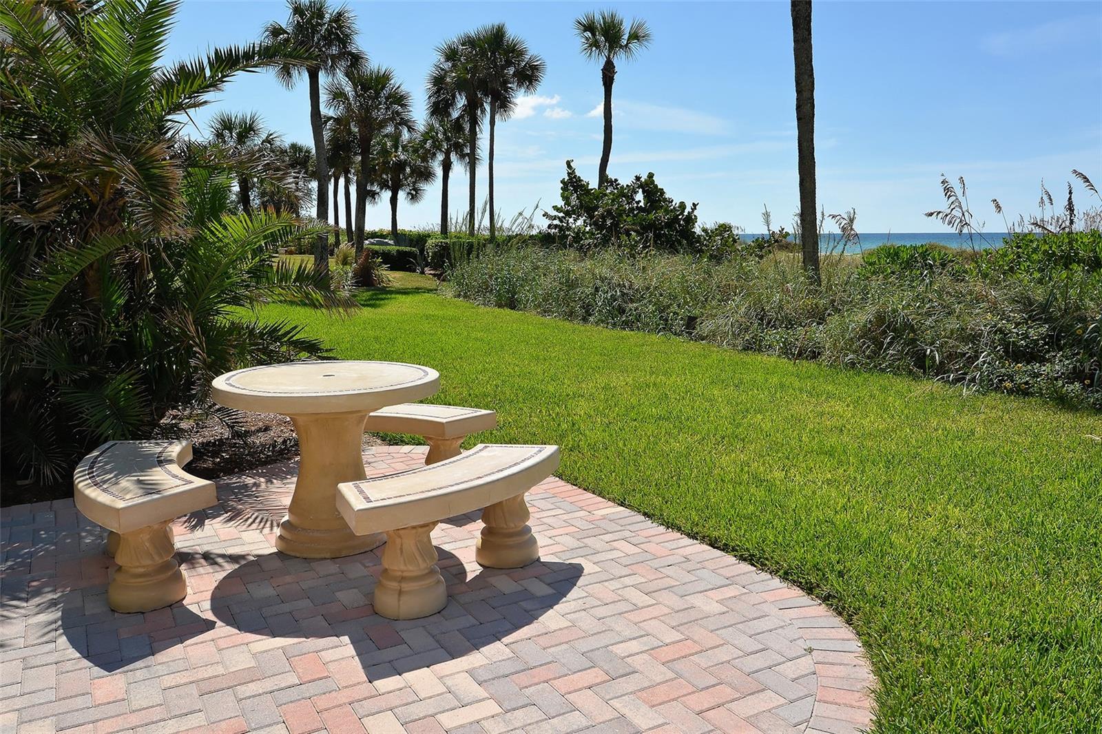 Image 48 of 68 For 4325 Gulf Of Mexico Drive 204