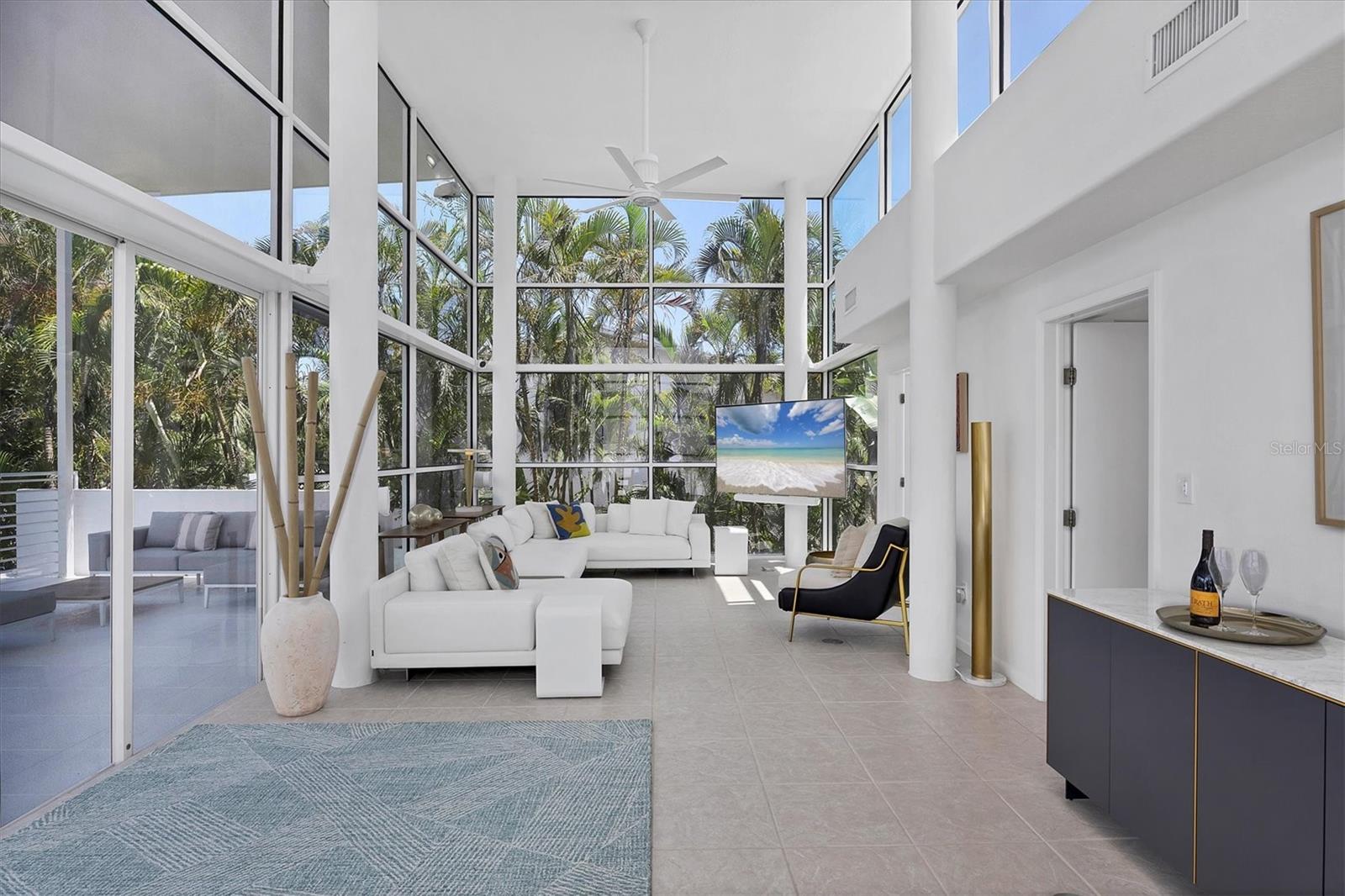 Image 7 of 56 For 1168 Westway Drive