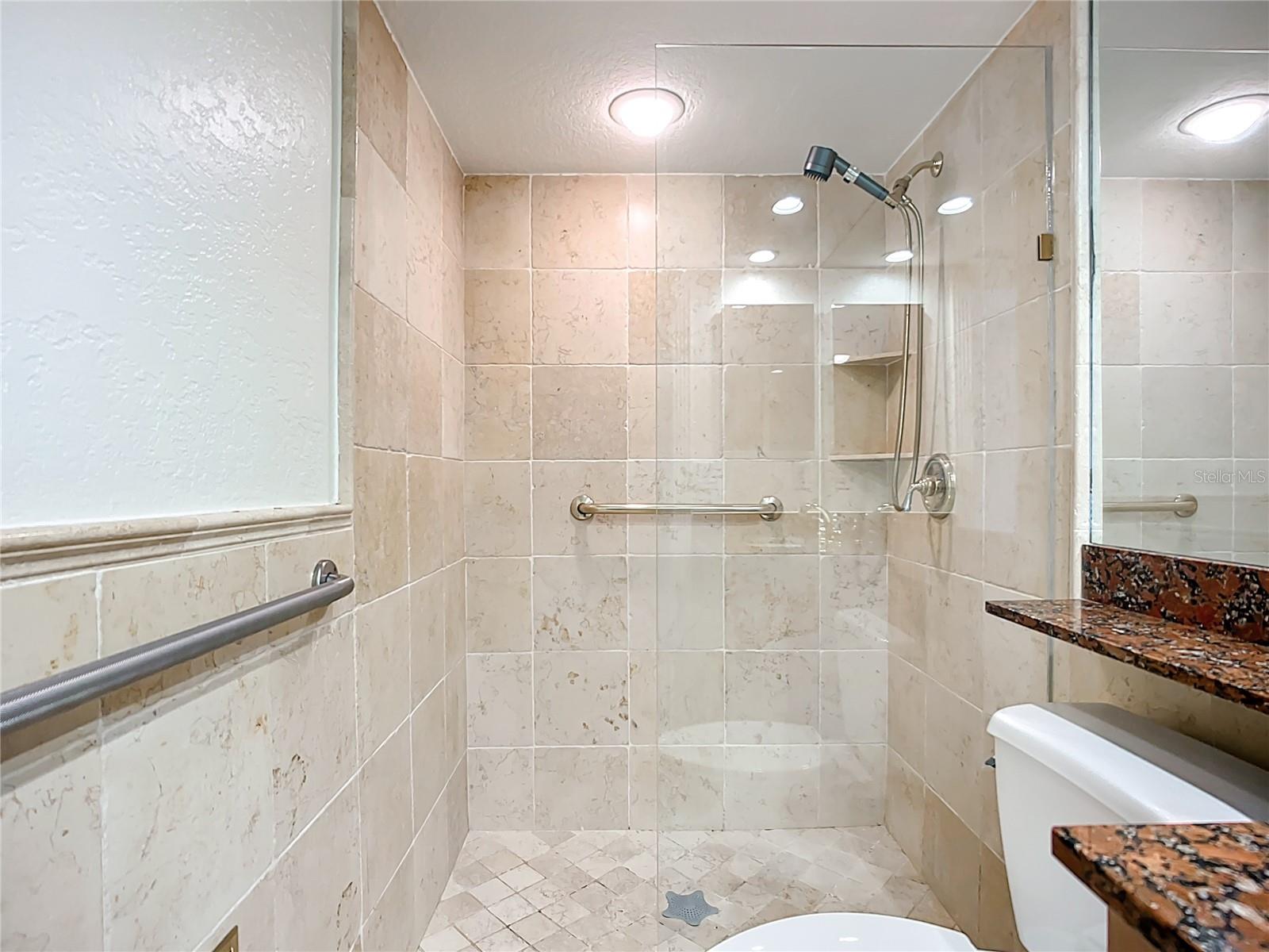 Image 22 of 42 For 2220 Bahia Vista Street G-4