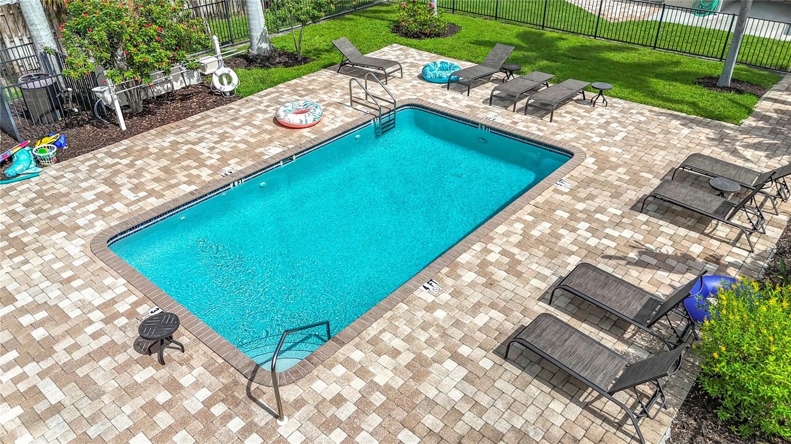 Image 41 of 42 For 2220 Bahia Vista Street G-4