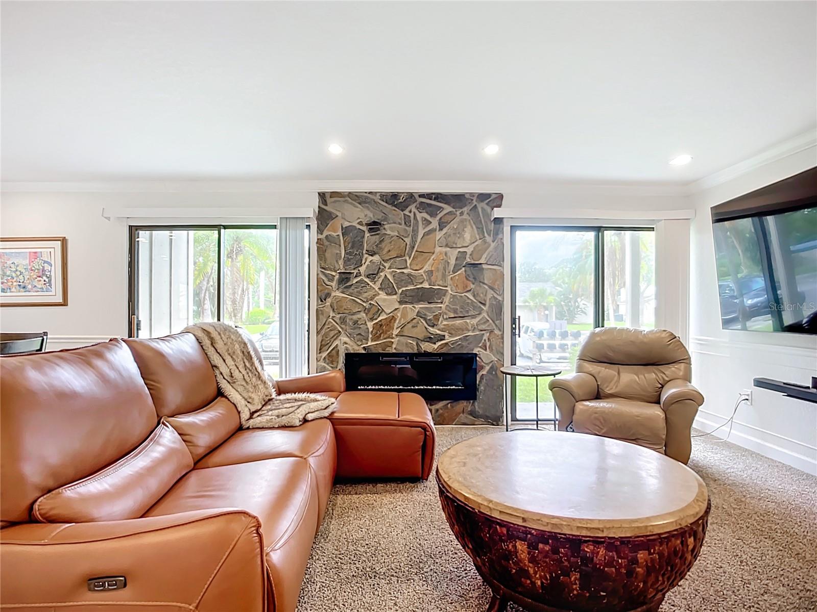 Image 7 of 42 For 2220 Bahia Vista Street G-4