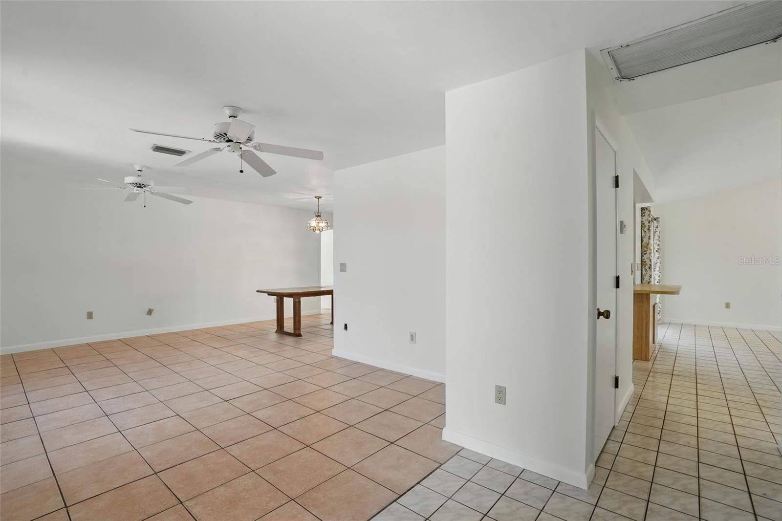 Image 18 of 37 For 268 46th Terrace