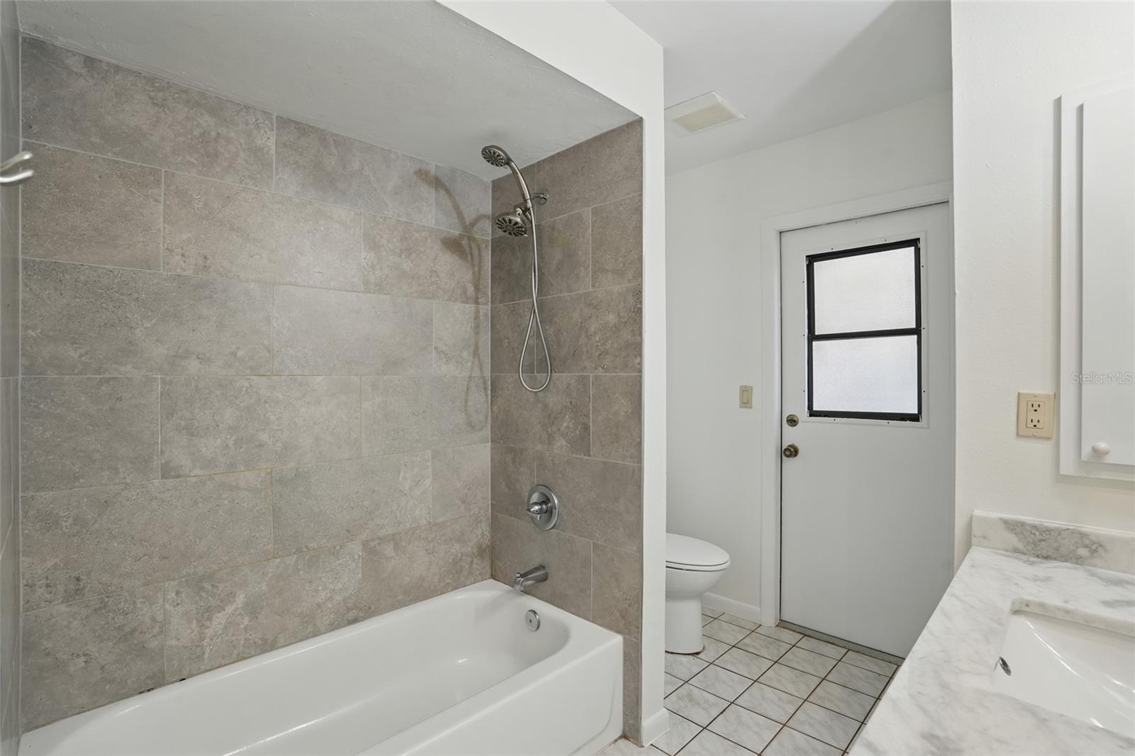 Image 21 of 37 For 268 46th Terrace