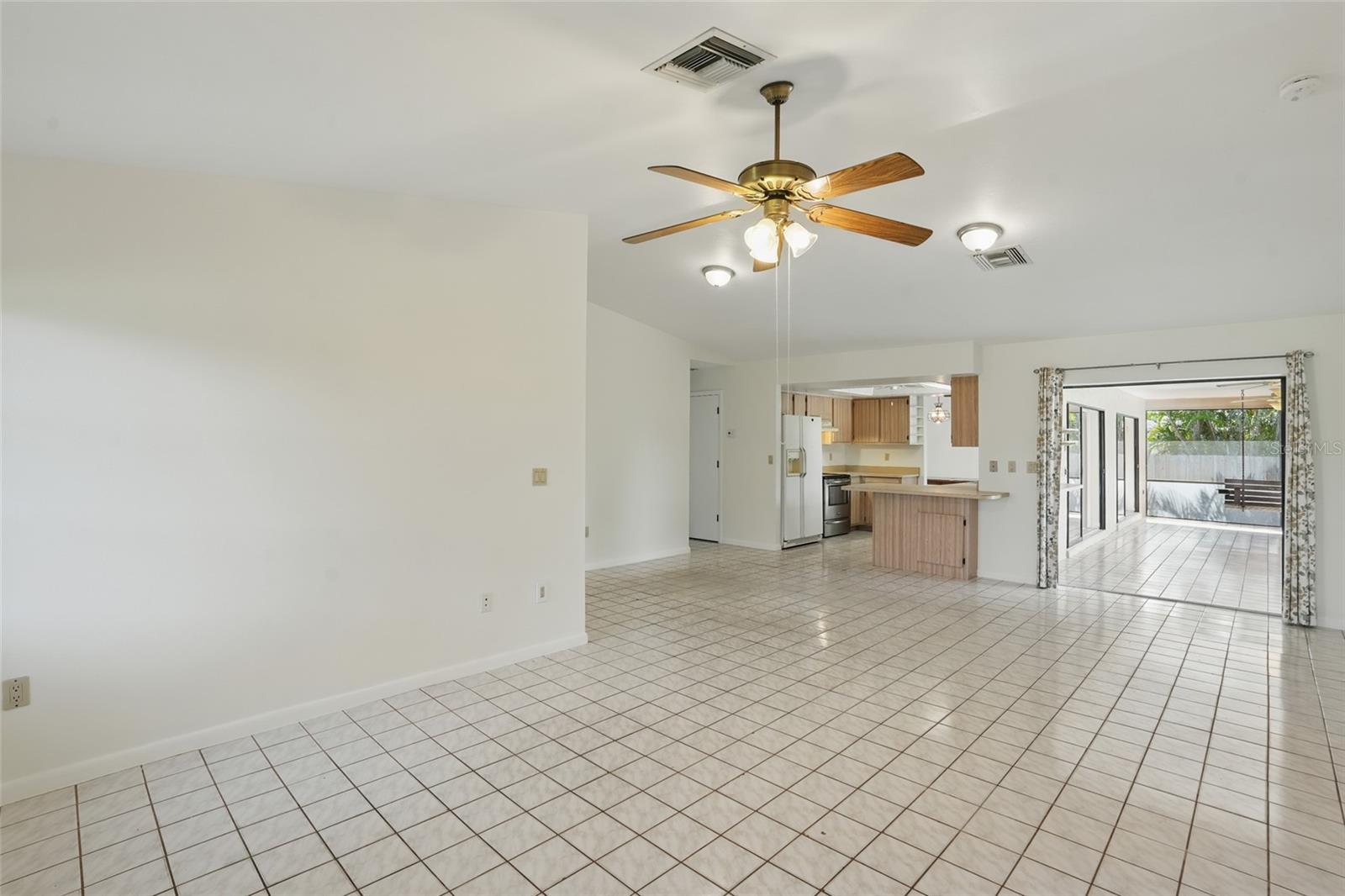 Image 7 of 37 For 268 46th Terrace