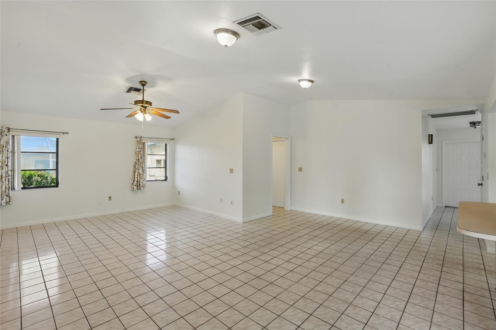 Image 8 of 37 For 268 46th Terrace