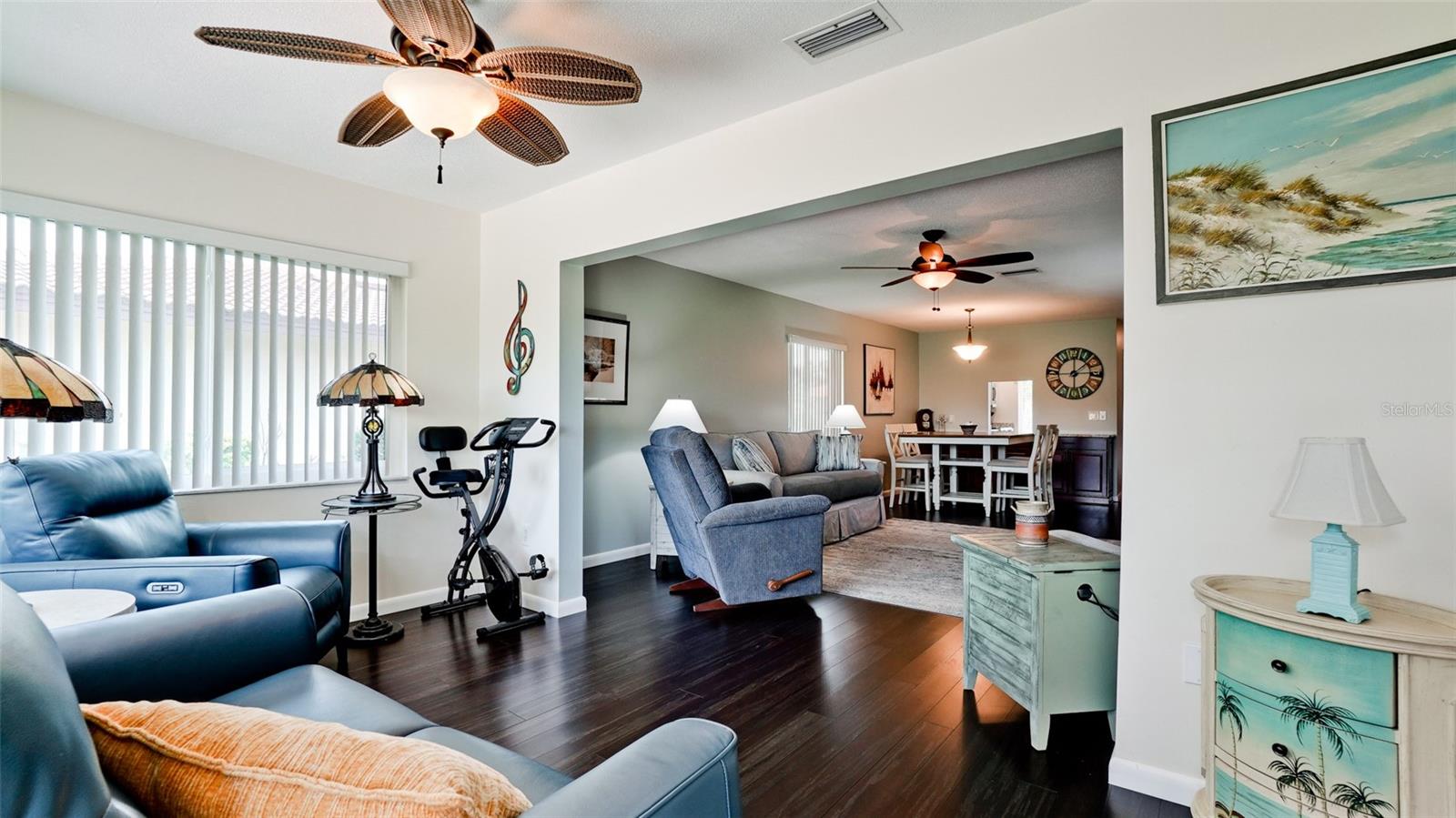 Image 12 of 36 For 3305 Notre Dame Place 3305
