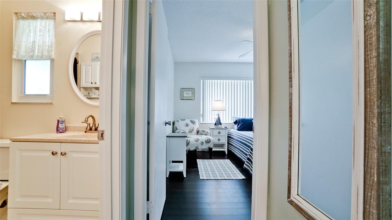Image 26 of 36 For 3305 Notre Dame Place 3305