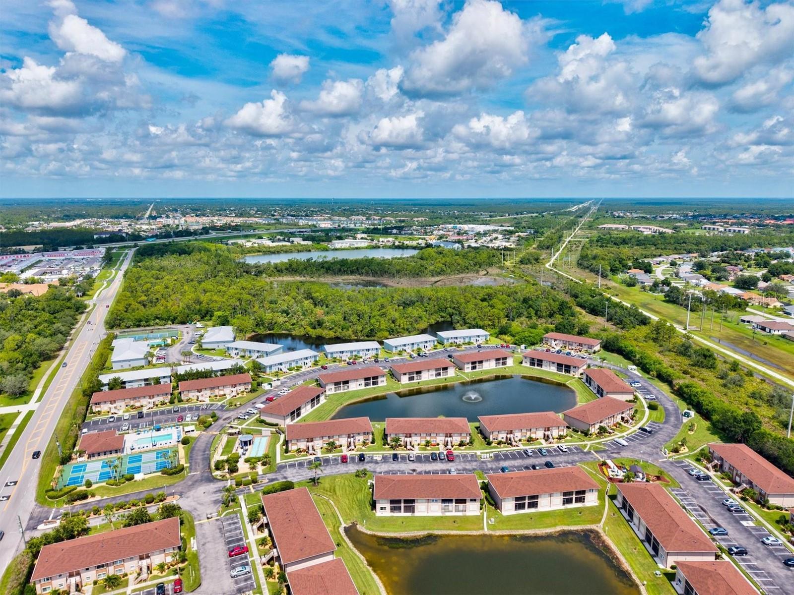 Image 33 of 58 For 25100 Sandhill Boulevard 104 G