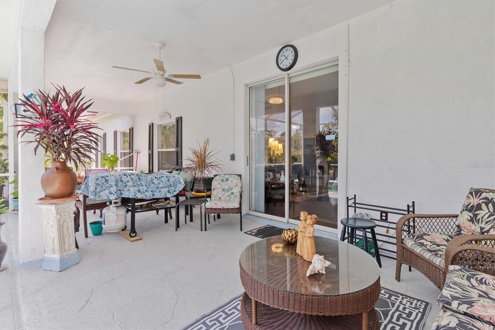 Image 27 of 50 For 25324 Alicante Drive