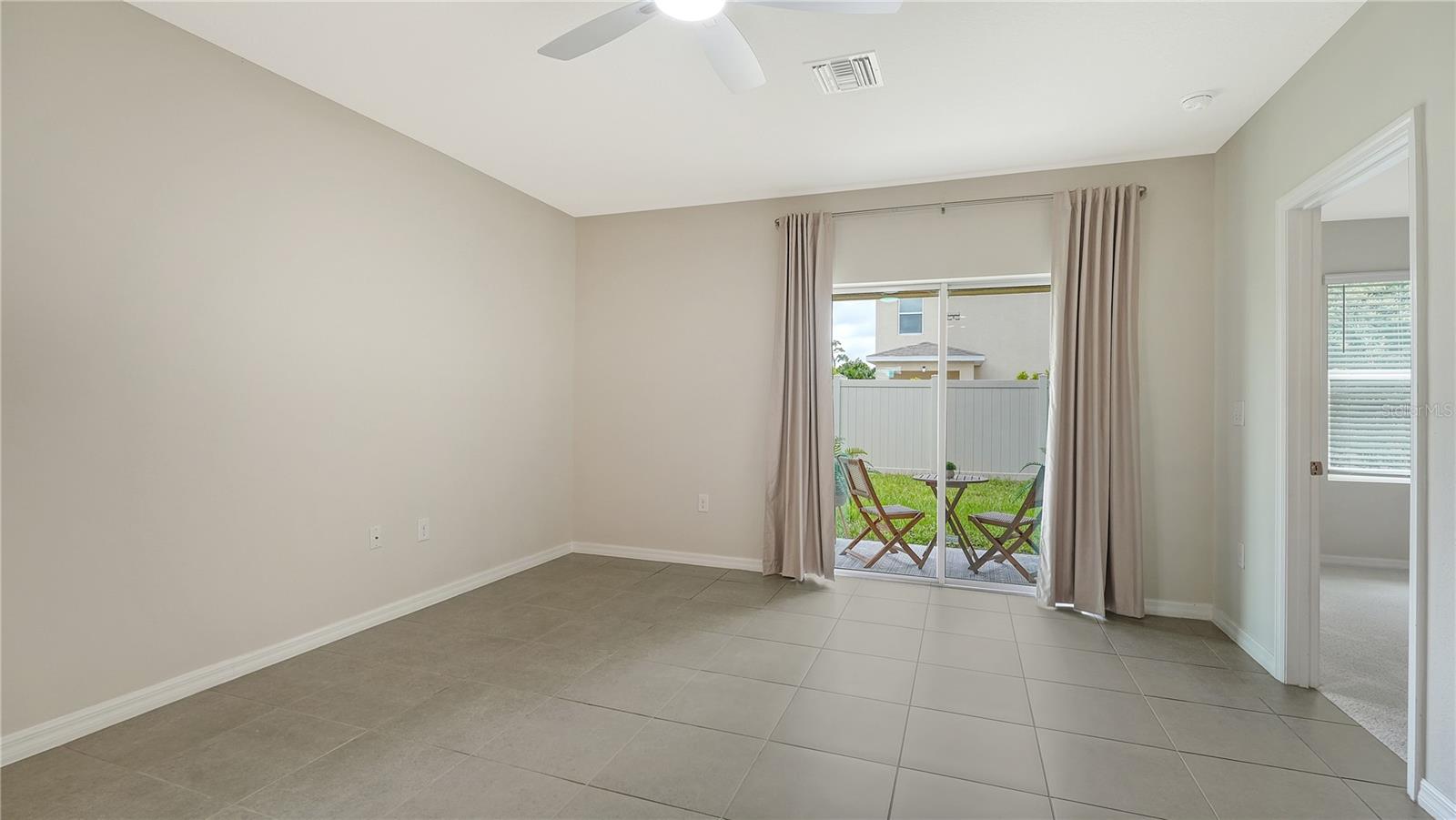 Image 11 of 55 For 5905 Silver Sage Way