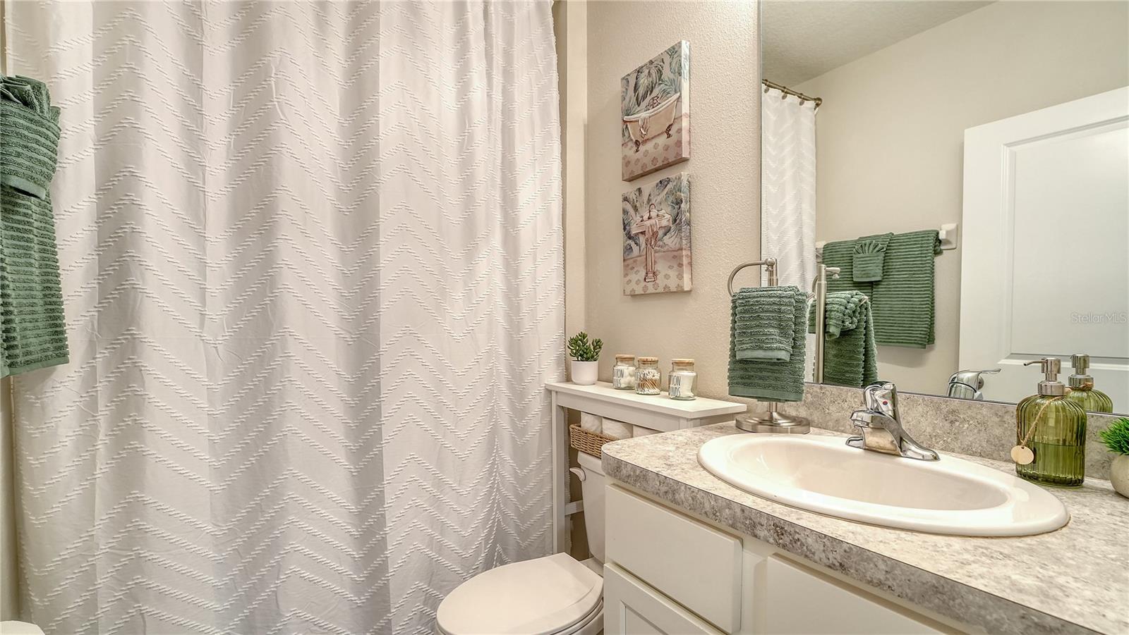 Image 23 of 55 For 5905 Silver Sage Way