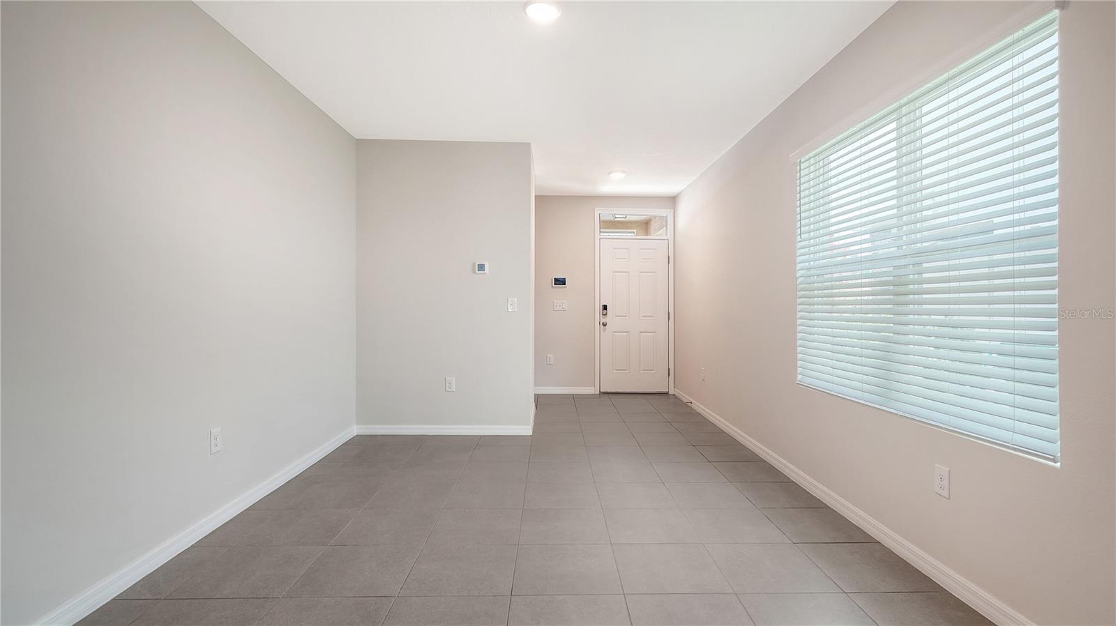 Image 4 of 55 For 5905 Silver Sage Way