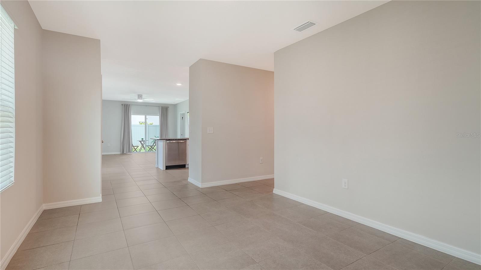 Image 5 of 55 For 5905 Silver Sage Way