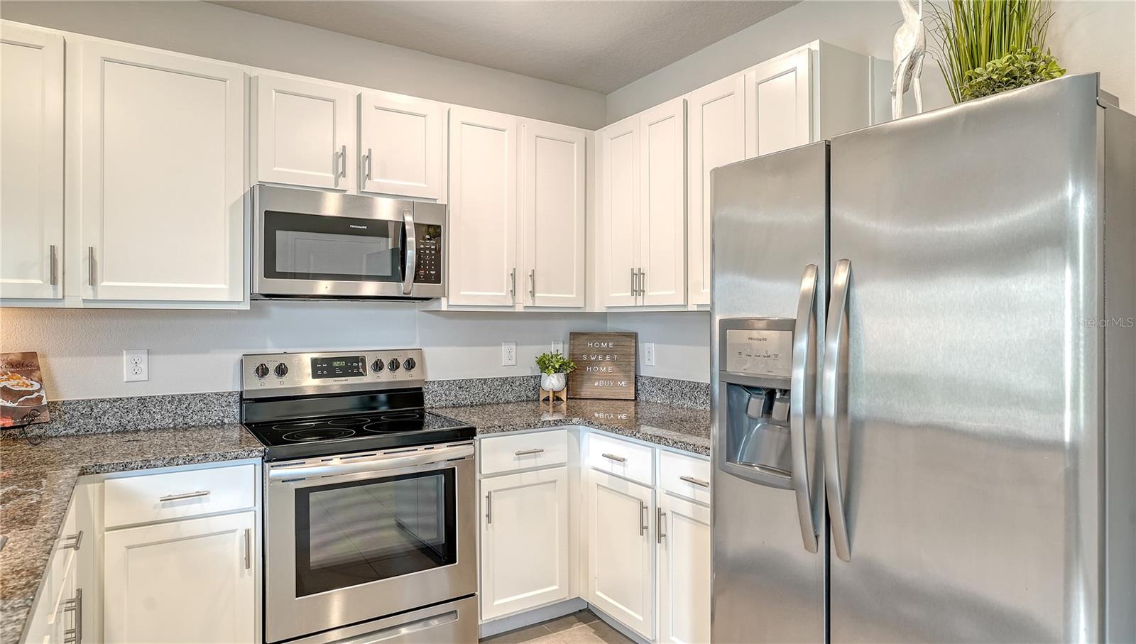 Image 7 of 55 For 5905 Silver Sage Way