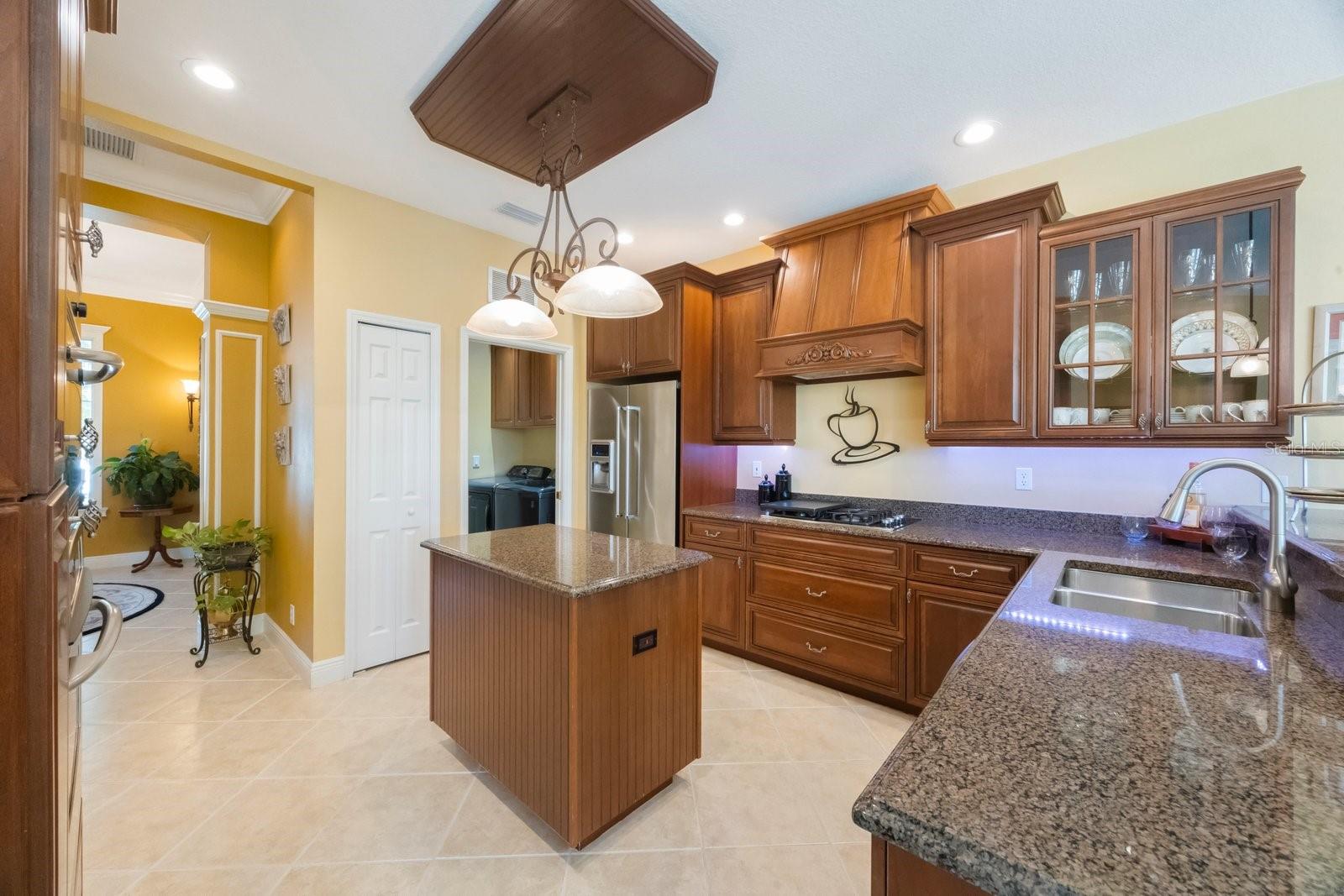 Image 10 of 53 For 7615 Charleston Street