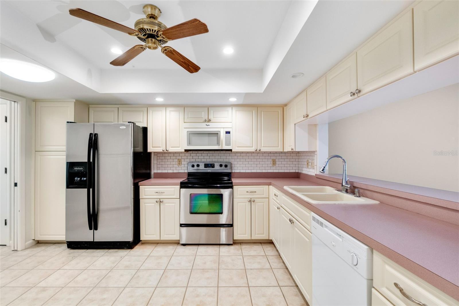 Image 16 of 60 For 4474 Cayo Grande Drive 31