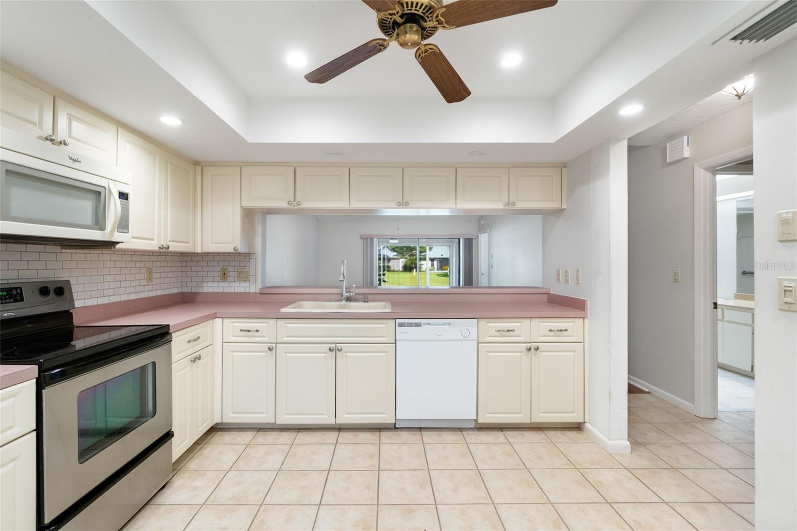 Image 18 of 60 For 4474 Cayo Grande Drive 31