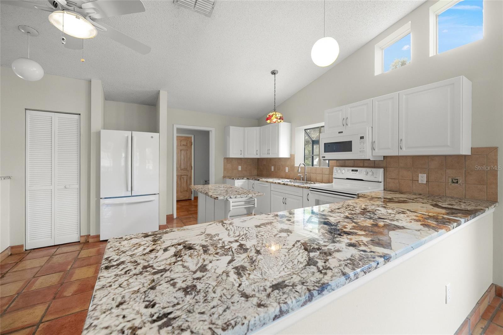 Image 13 of 54 For 6738 Avenue D
